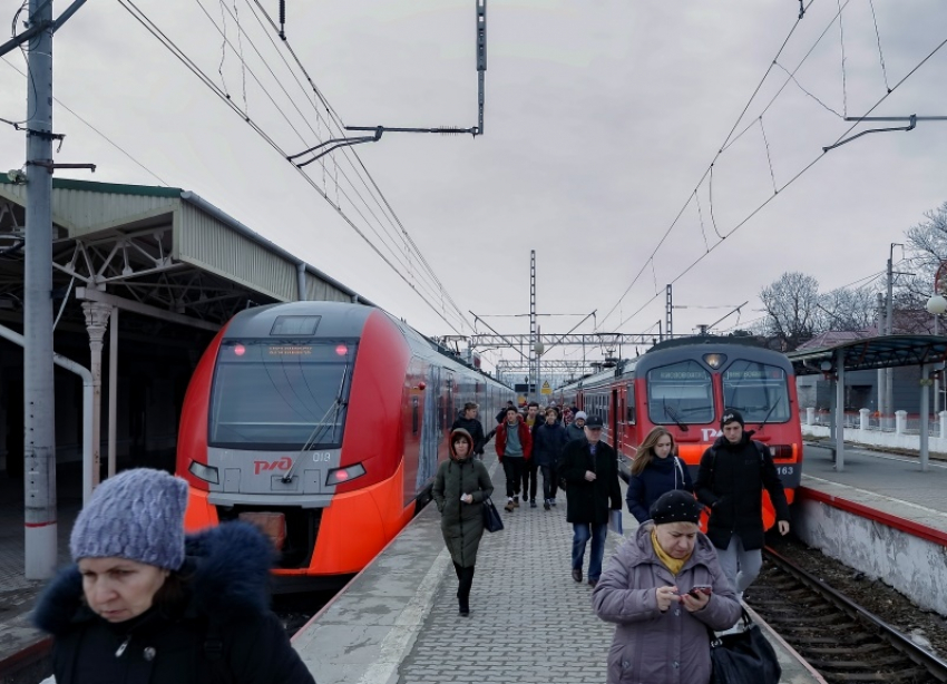 Праздничный поезд будет курсировать между Кисловодском и Ростовом-на-Дону