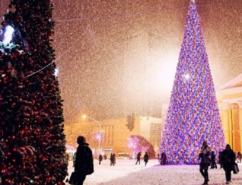 Ставропольцы радуются долгожданной настоящей зиме и жуткой погоде