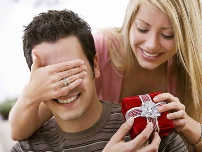 О лучшем подарке мужчинам на 23 февраля рассказали ставропольчанки