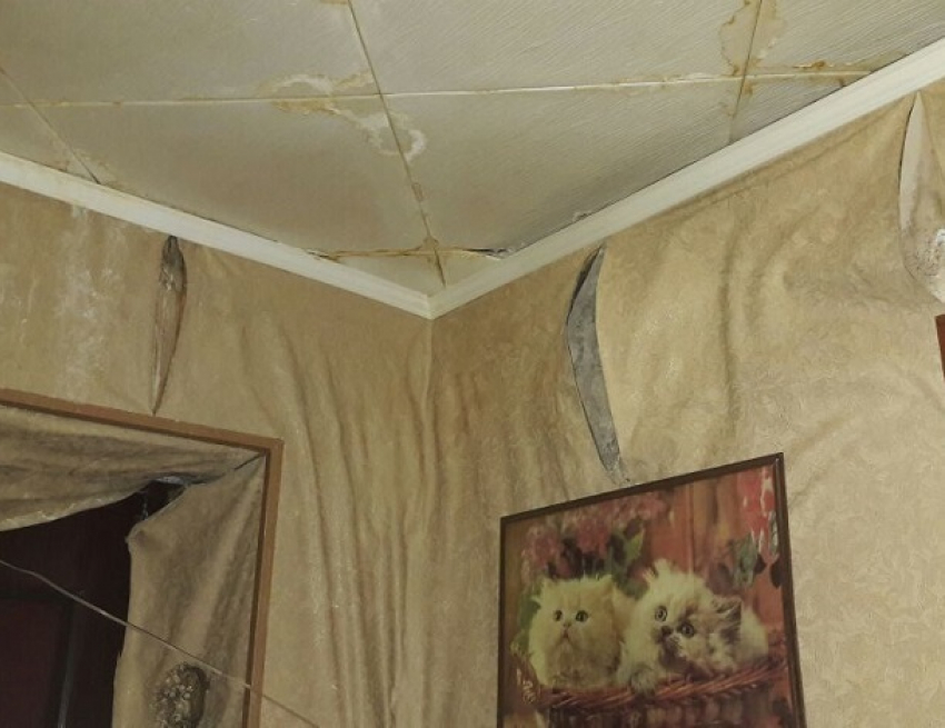 Покидать квартиру из-за залитой водой электропроводки боятся жители многоквартирного дома в Кисловодске