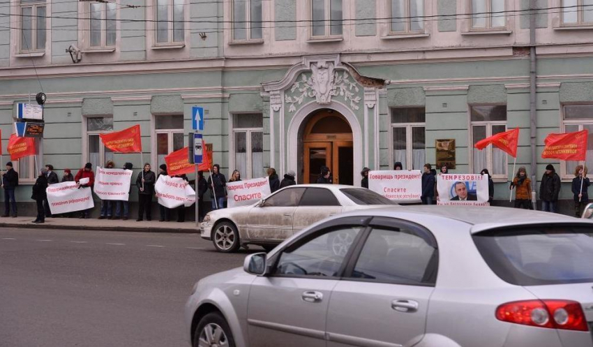 Коммунистов России не смогли ни купить, ни запугать