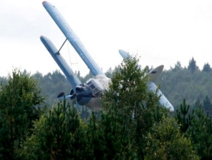 Самолет упал на электропровода и обесточил целое село на Ставрополье