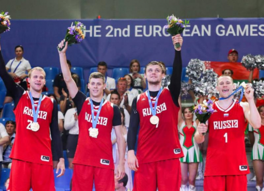 Снова сербы: российские баскетболисты вышли в полуфинал олимпийского турнира в Токио