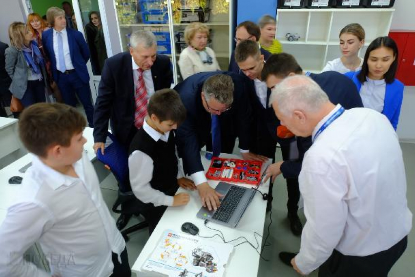 В Михайловске открылся центр цифрового образования для школьников-технарей