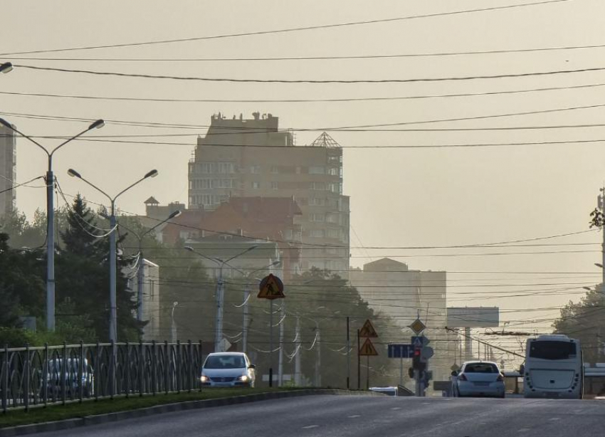 Пыльная буря окутала Ставрополье