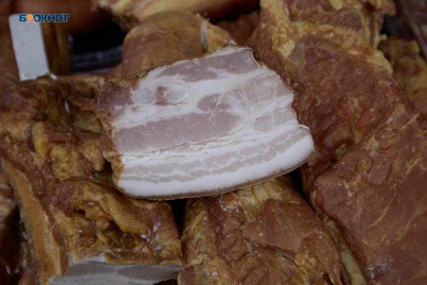 В Ставропольском крае приставы закрыли мясной цех на два месяца