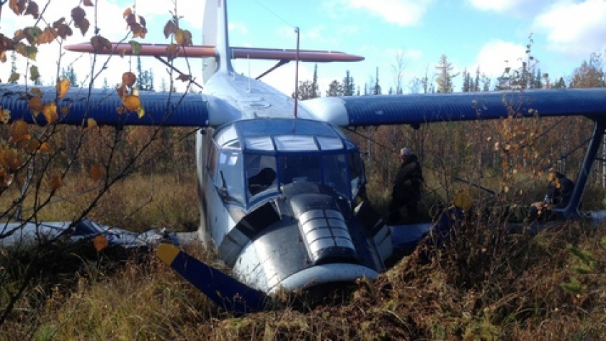 Самолет АН-2 совершил жесткую посадку в Предгорном районе
