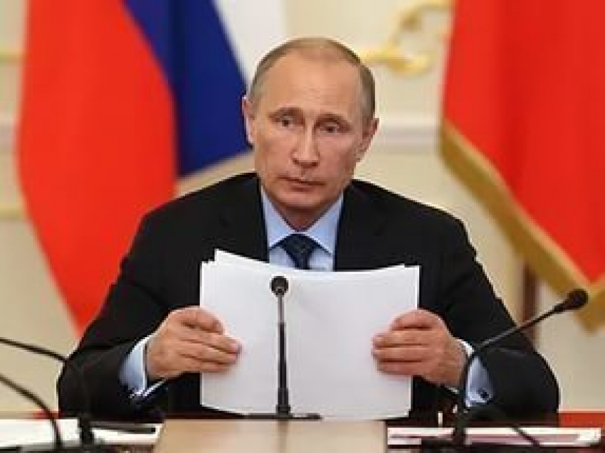 Владимир Путин подписал указ о назначении четырех судей Ставропольского края