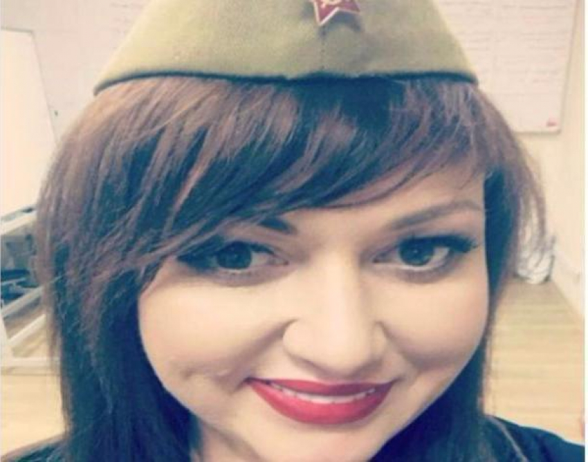 Похудевшая Ольга Картункова из Пятигорска испугала поклонников фото с колбасой в зубах