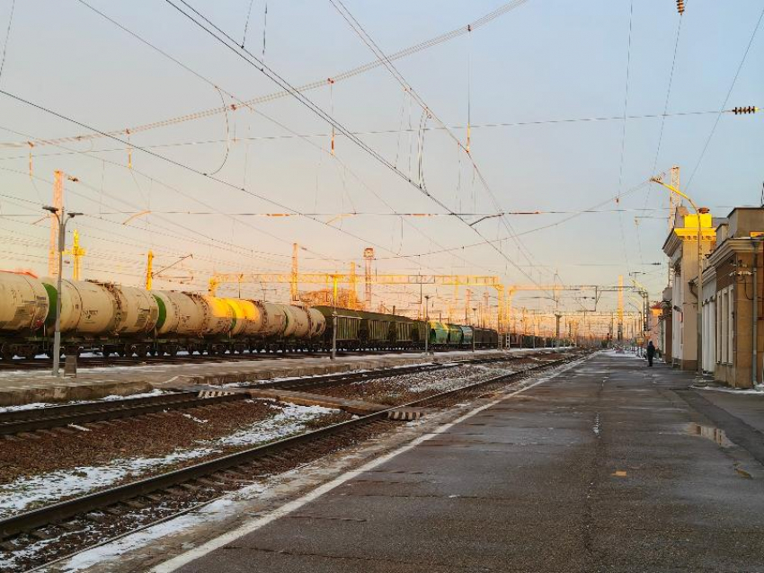 Поезд насмерть сбил пешехода в Невинномысске