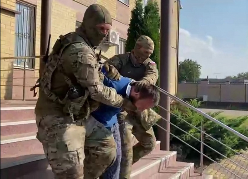 Восемь членов экстремистской организации задержаны на Ставрополье