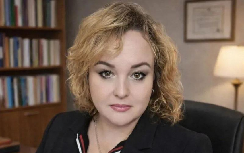 Психолог Наталия Юрченко поздравляет всех мужчин с наступающим праздником! 