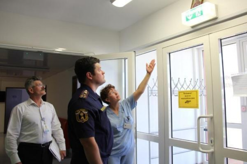 Руководство детской больницы Невинномысска игнорировало правила пожарной безопасности