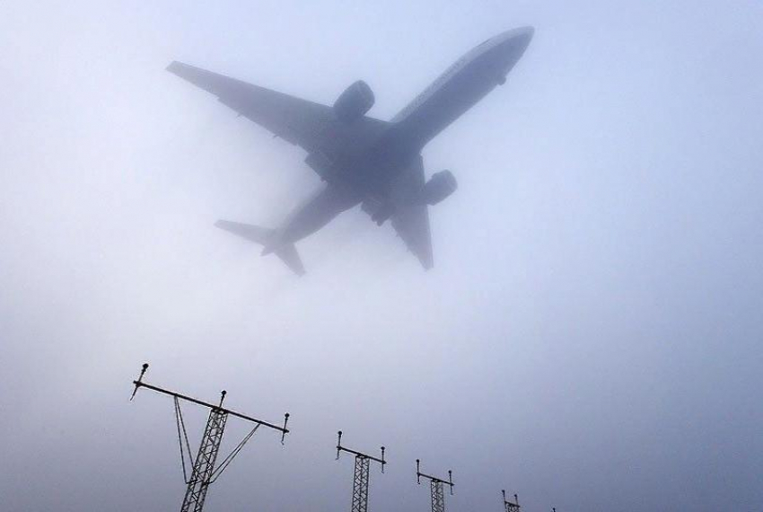 Из-за сильного тумана самолеты не могут приземлиться в ставропольском аэропорту