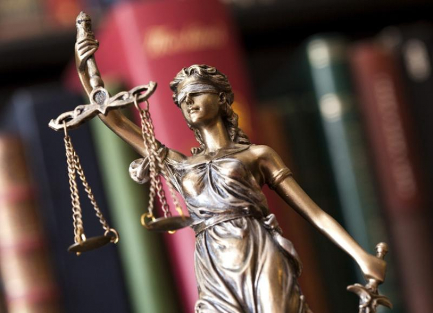 Пожизненный срок предпринимателям и уголовное преследование самозанятых: на вопросы читателей ответили в «Нова-Право»