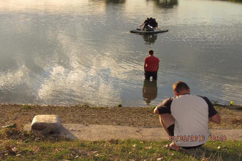 Молодой парень утонул в запрещенном для купания пруду района Ставрополья