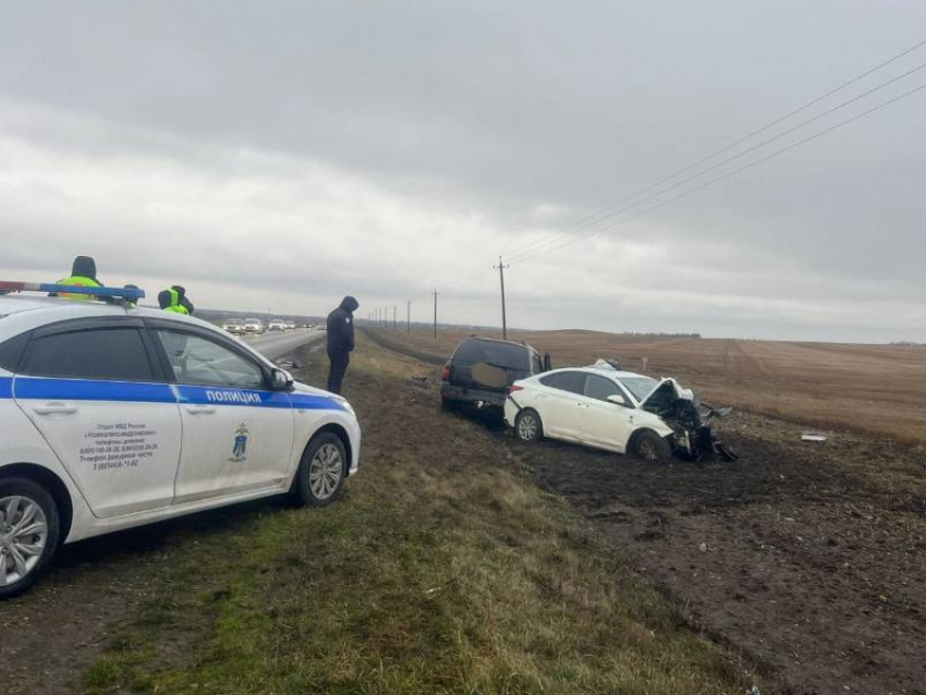 В жуткой лобовой аварии на Ставрополье погиб 17-летний парень