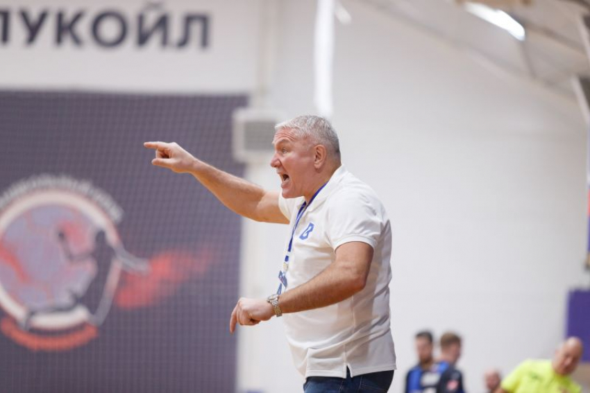 Главный тренер «Виктора» Владислав Калараш: «Перестройку команды ребята воспринимают с пониманием»