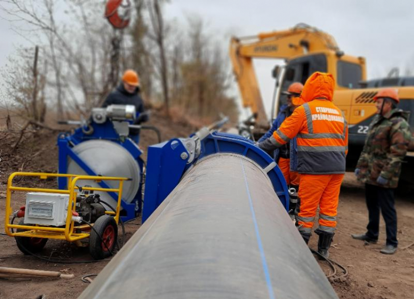 К Новому году «Ставрополькрайводоканал» завершил капитальный ремонт магистрального водовода в город Благодарный