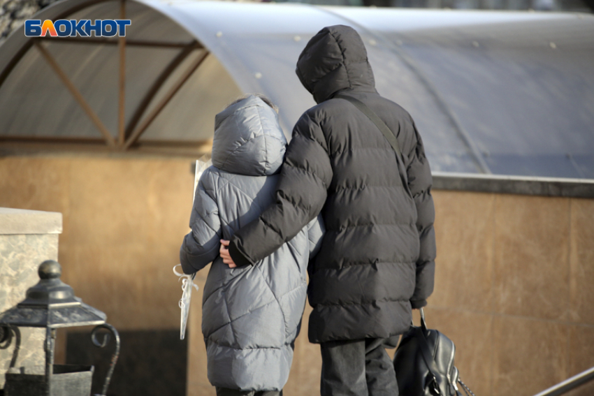 Букет тюльпанов за 3,4 тысячи рублей и путевка на Бали: мужчины Ставрополья готовятся к 8 марта