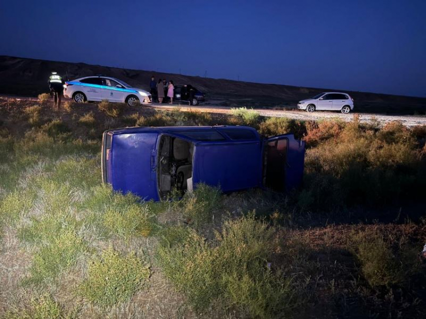 Угнавший автомобиль и попавший в аварию подросток погиб на Ставрополье