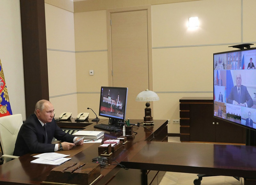 Ставропольские врачи, работающие на новогодних каникулах с ковид-больными, получат двойные выплаты 