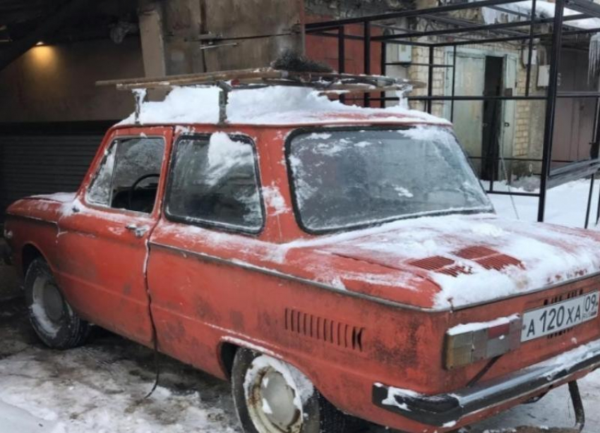 Создатель «жиги-наоборот» планирует переделать советский автомобиль в розовый спорткар