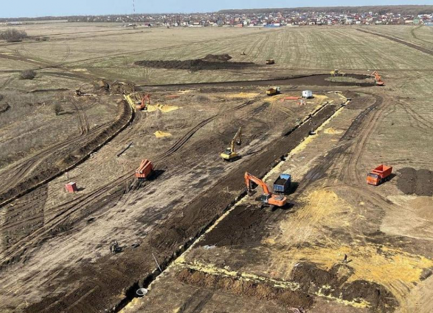 На юго-западе Ставрополя начали строить шестиполосную магистраль