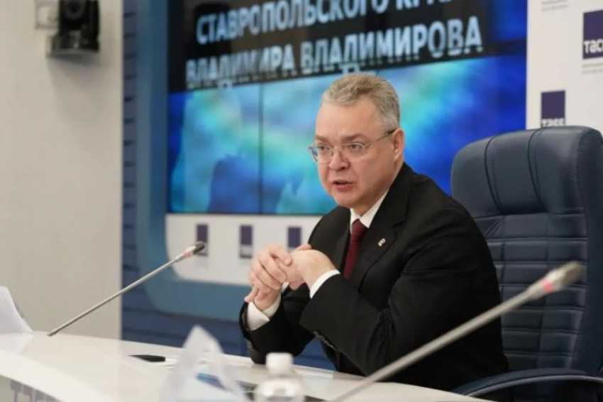 Увидеть, услышать, а теперь и почитать? Власти Ставрополья продолжают дербанить краевой бюджет на собственный пиар