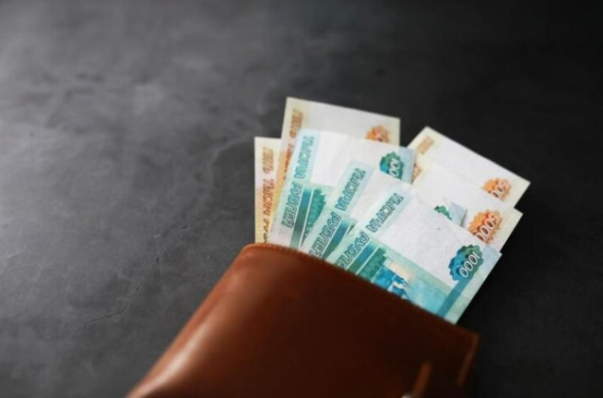 Большую часть денег жители Ставрополья тратят на еду и кредиты