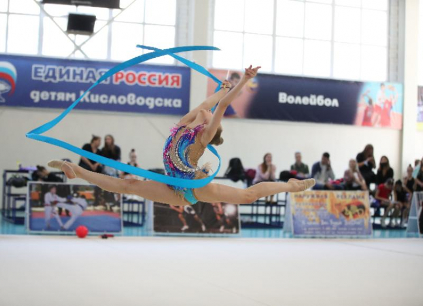 Те еще «Цветочки»: ставропольские гимнастки оставили почти все золото себе