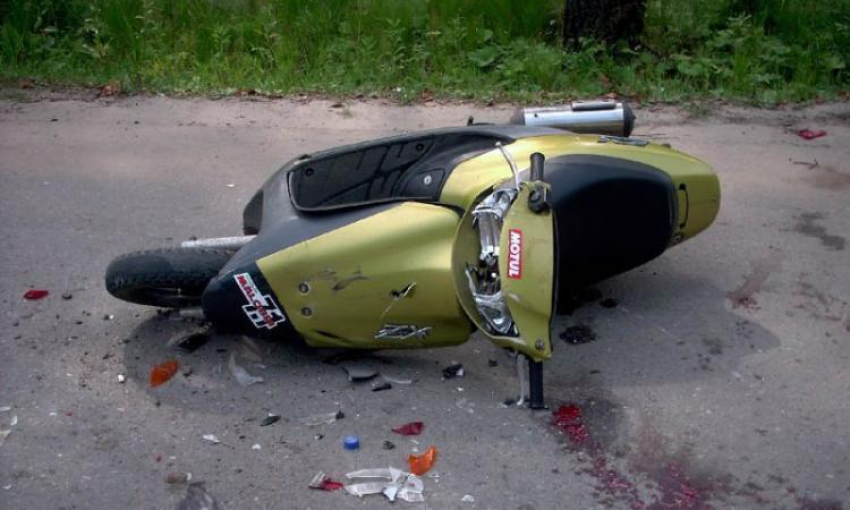 Полицейский на Ставрополье сбил скутериста