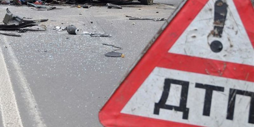 В Ставрополе столкнулись два автомобиля: ребенка госпитализировали