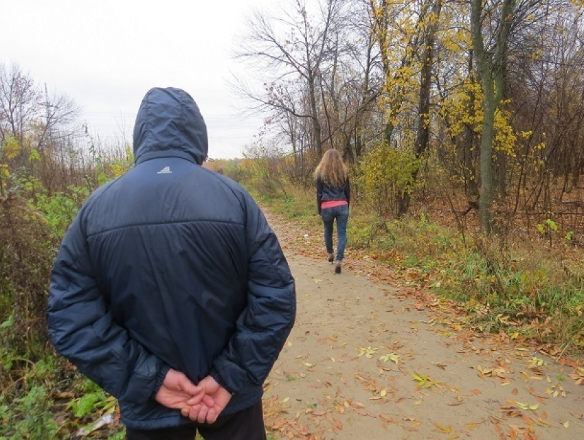 Ударившего ножом девушку в парке молодого человека осудили на полтора года тюрьмы в Ставрополе