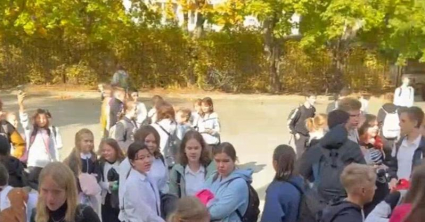 Стали известны причины эвакуации 27 школы в Ставрополе