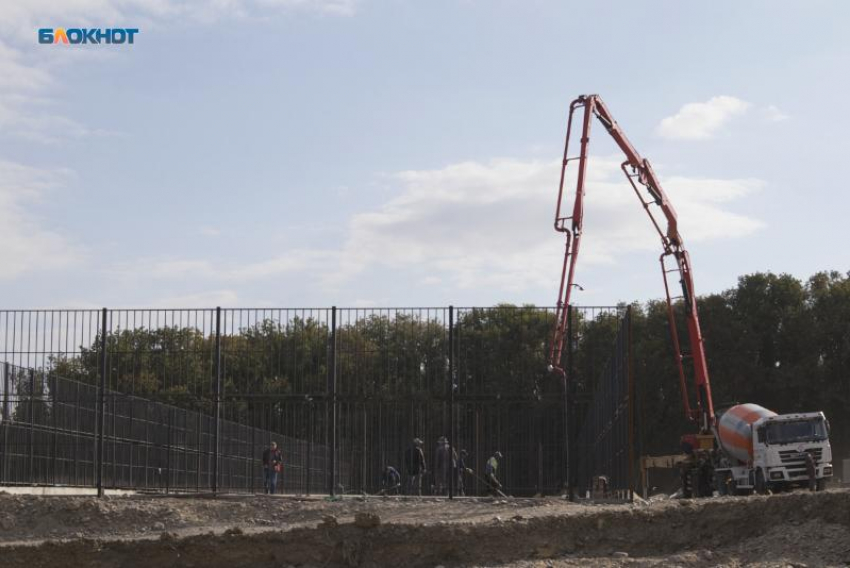 Более чем в 27 миллионов обойдется благоустройство территории нового приемного отделения скорой помощи в Ставрополе