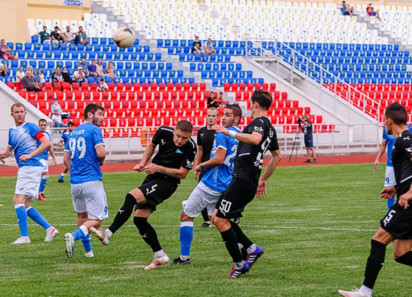 «Динамо» в Ставрополе ушло от поражения в матче с «Чайкой»
