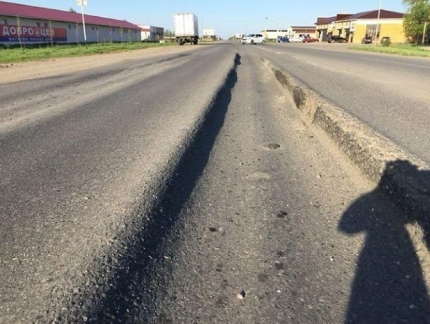 На изувеченную дорогу пожаловался житель Ставрополья 