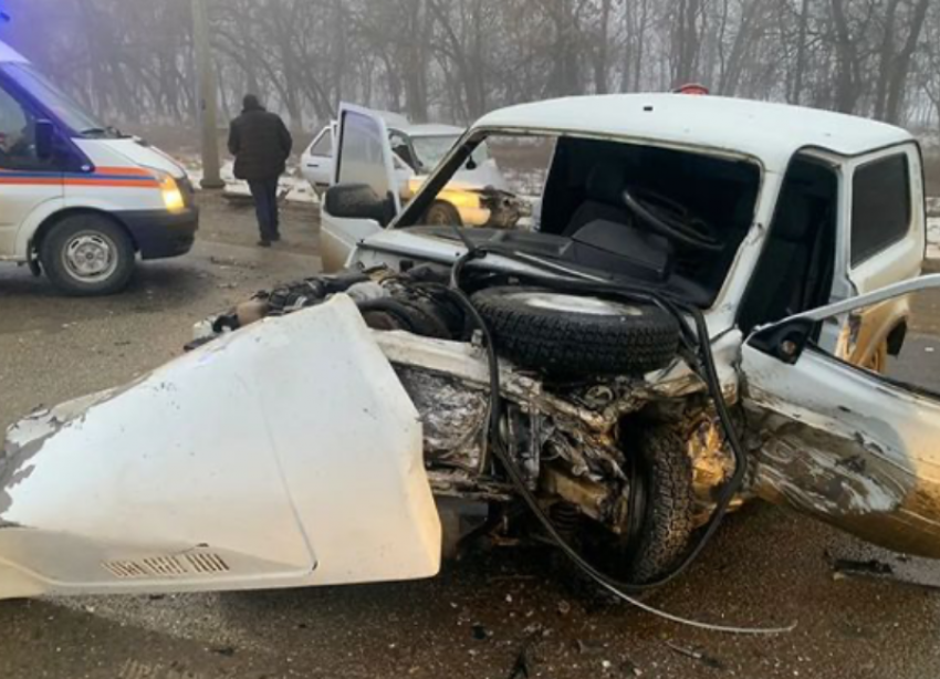 В тройной аварии на Ставрополье погиб молодой водитель