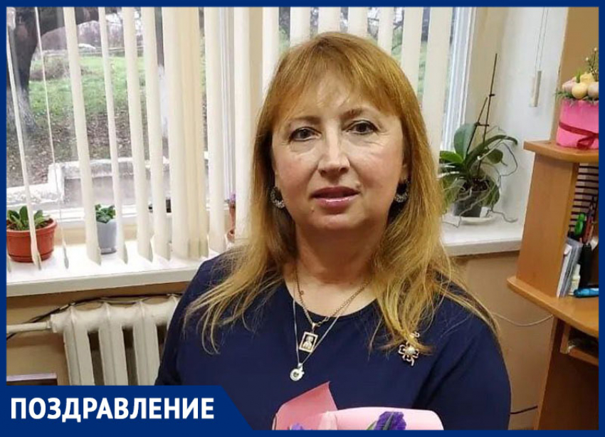 Преподаватель Александровской детской музыкальной школы Наталья Ремизова празднует юбилей