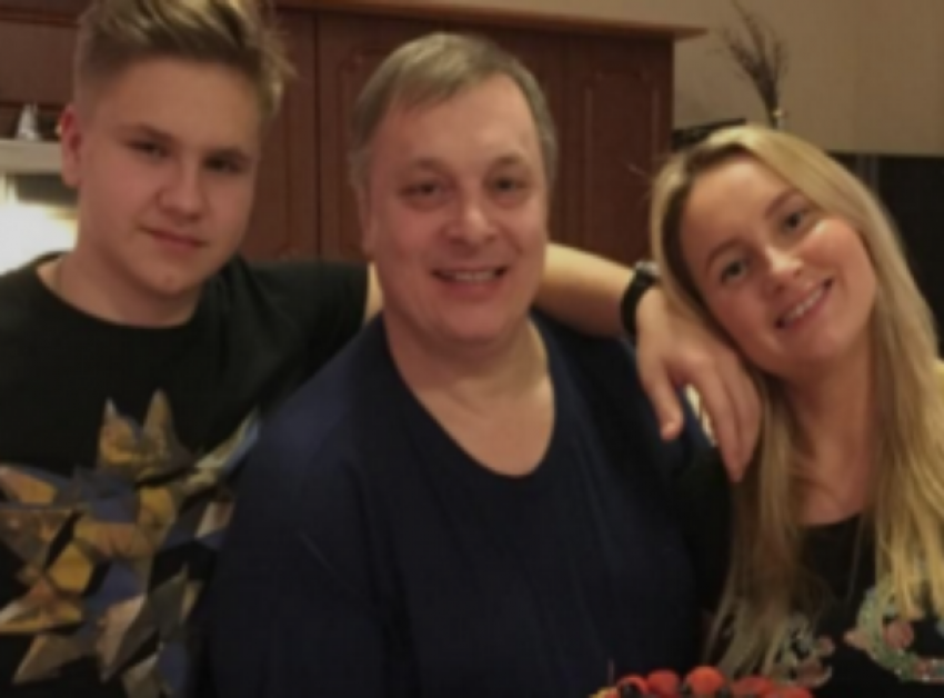 Несовершеннолетний сын ставропольского продюсера Андрея Разина скончался от сердечного приступа