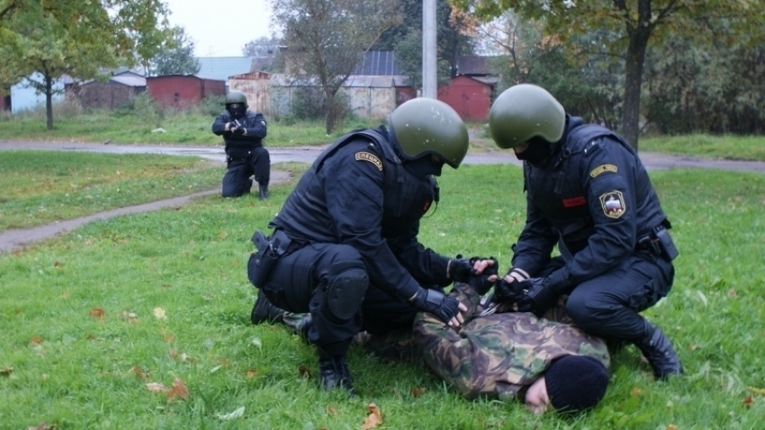 На Ставрополье полицейские задержали члена ОПГ