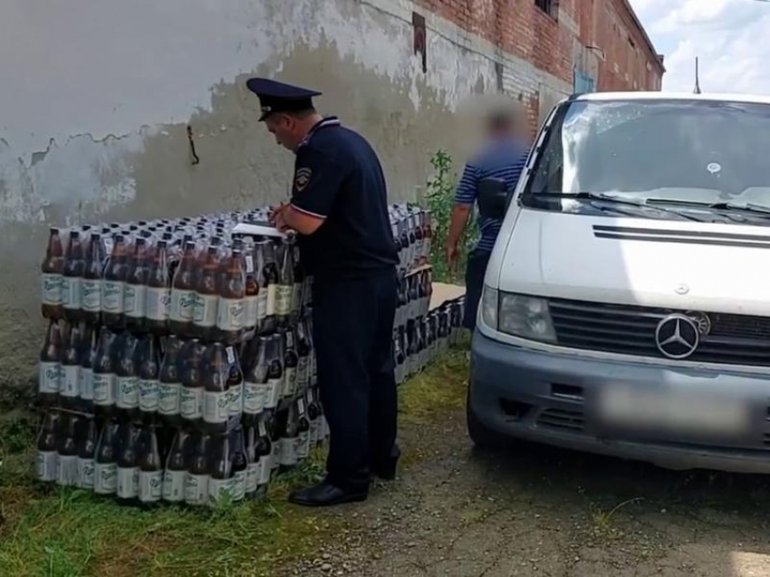 Около 1,5 тонн контрафактного пива вез ставрополец в фургоне и попался