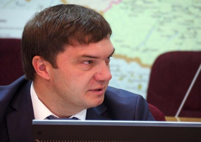 Бражников отказался обезглавить Фонд капремонта и сложил полномочия депутата Ставрополья