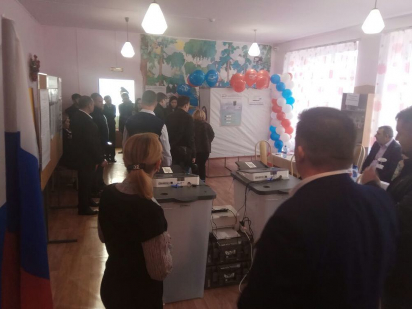 Наблюдателя обвинили в «срыве президентских выборов» за то, что он посмел пройти по залу избирательного участка в Черкесске