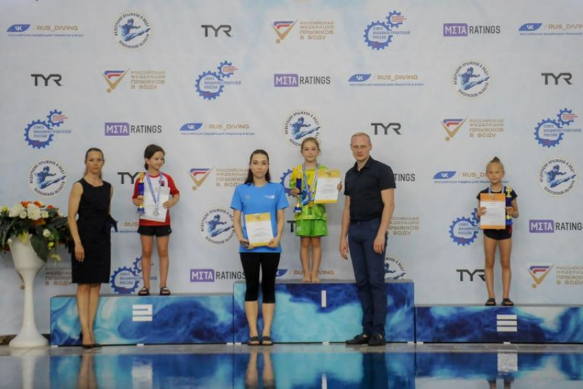 Ставропольские прыгуны выловили медали в пензенской и саратовской воде 