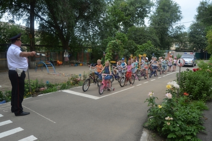 В Красногвардейском районе прошел детский конкурс «Мой друг велосипед»