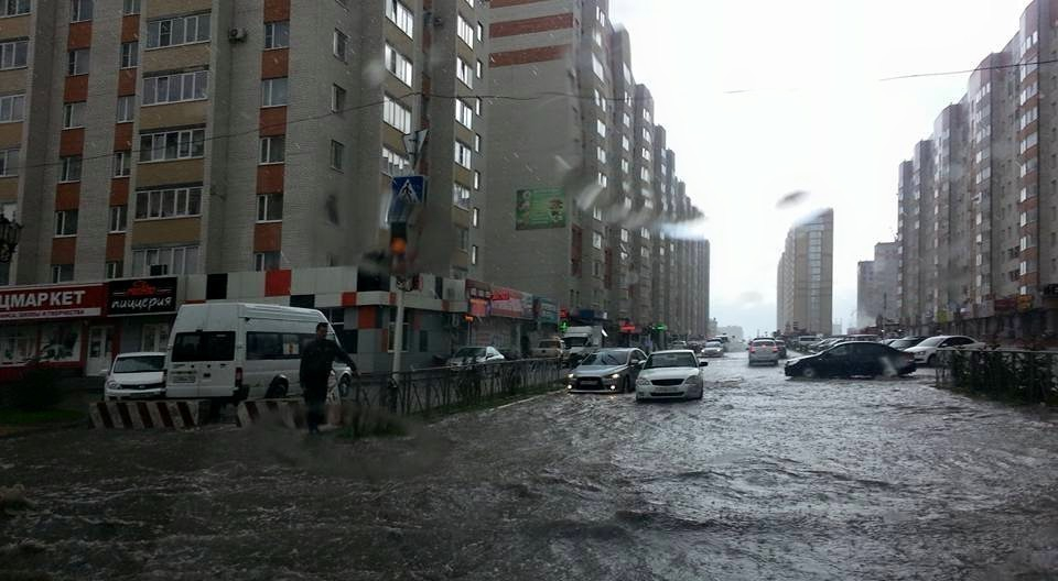 «Ливневки» в новых микрорайонах Ставрополя не справляются уже даже с небольшими дождями