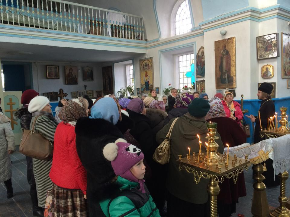 Верующие Михайловска совершают паломничество по храмам Ставрополья