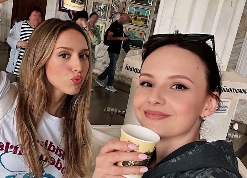 Сексуалды анаға оральды секс берді